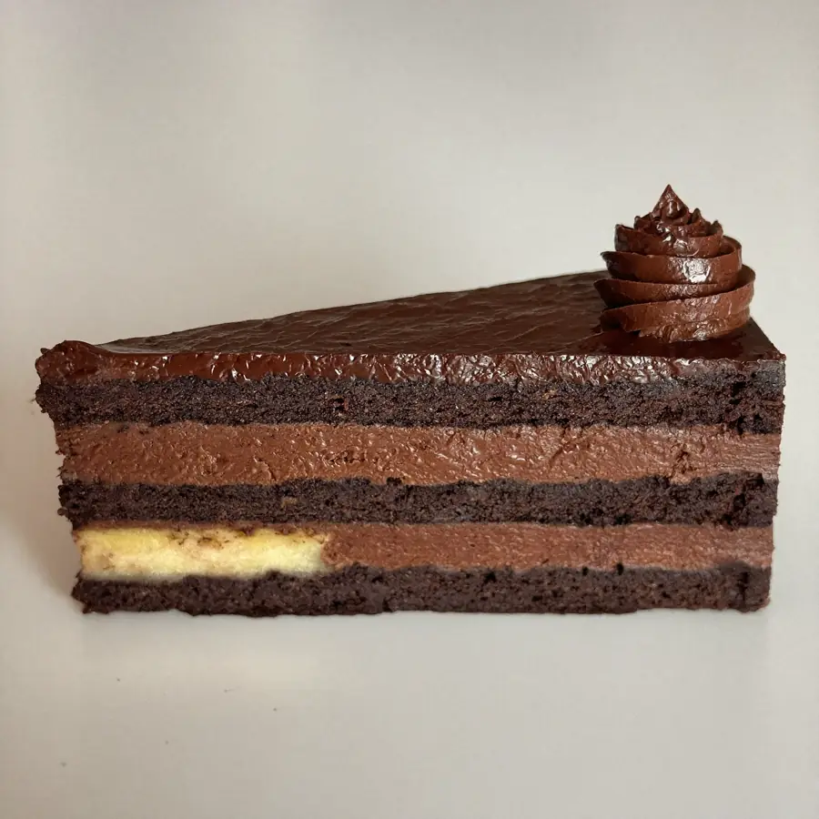 Belgian Pastry (front view) – eggless pastry from Mohit Bakery