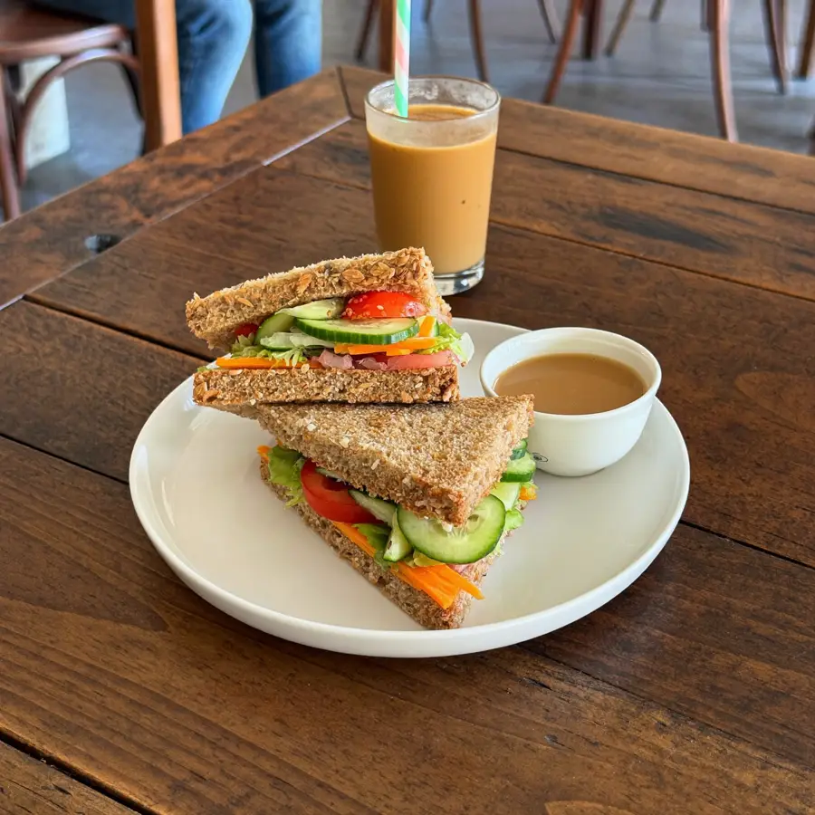 Brown Veg Sandwich (served view) – pure veg from Mohit Bakery