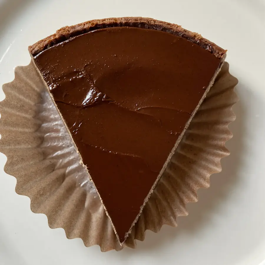 Chocolate Silk Pastry (top view) – eggless pastry from Mohit Bakery