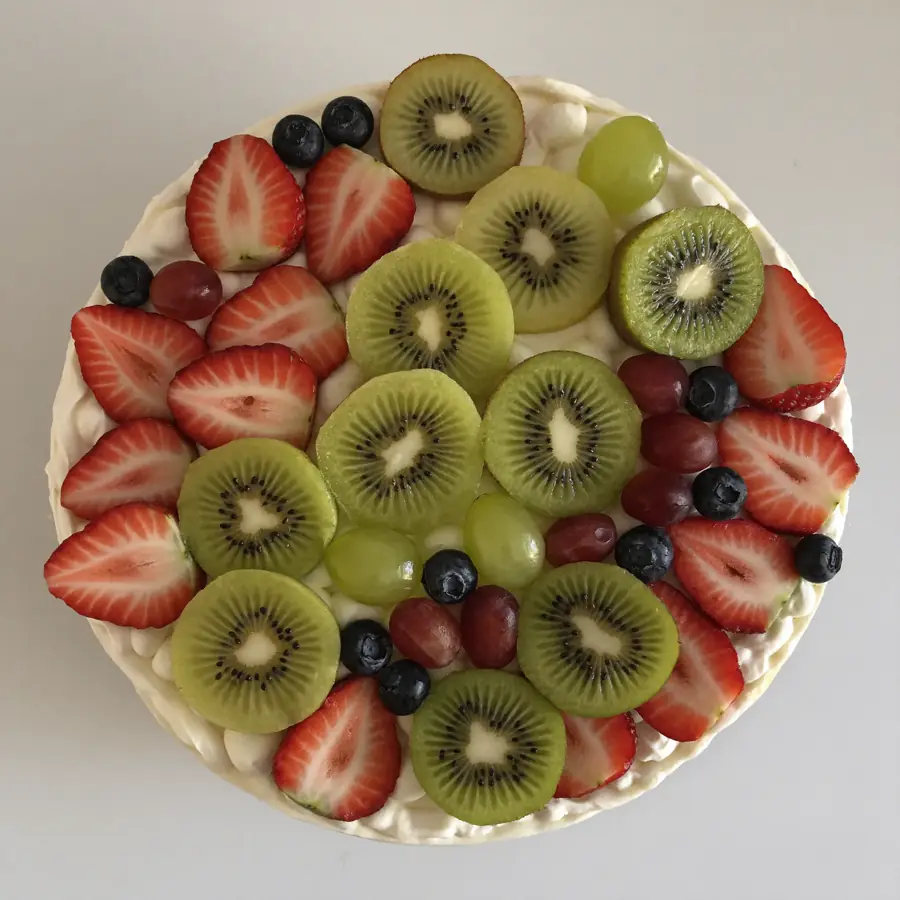 Fresh Fruit Cake (top view) – eggless cake from Mohit Bakery