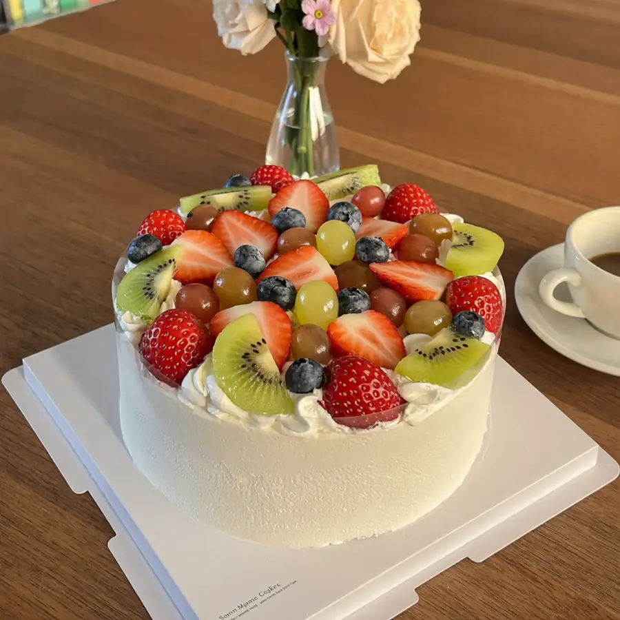 Fresh Fruit Cake (served view) – eggless cake from Mohit Bakery