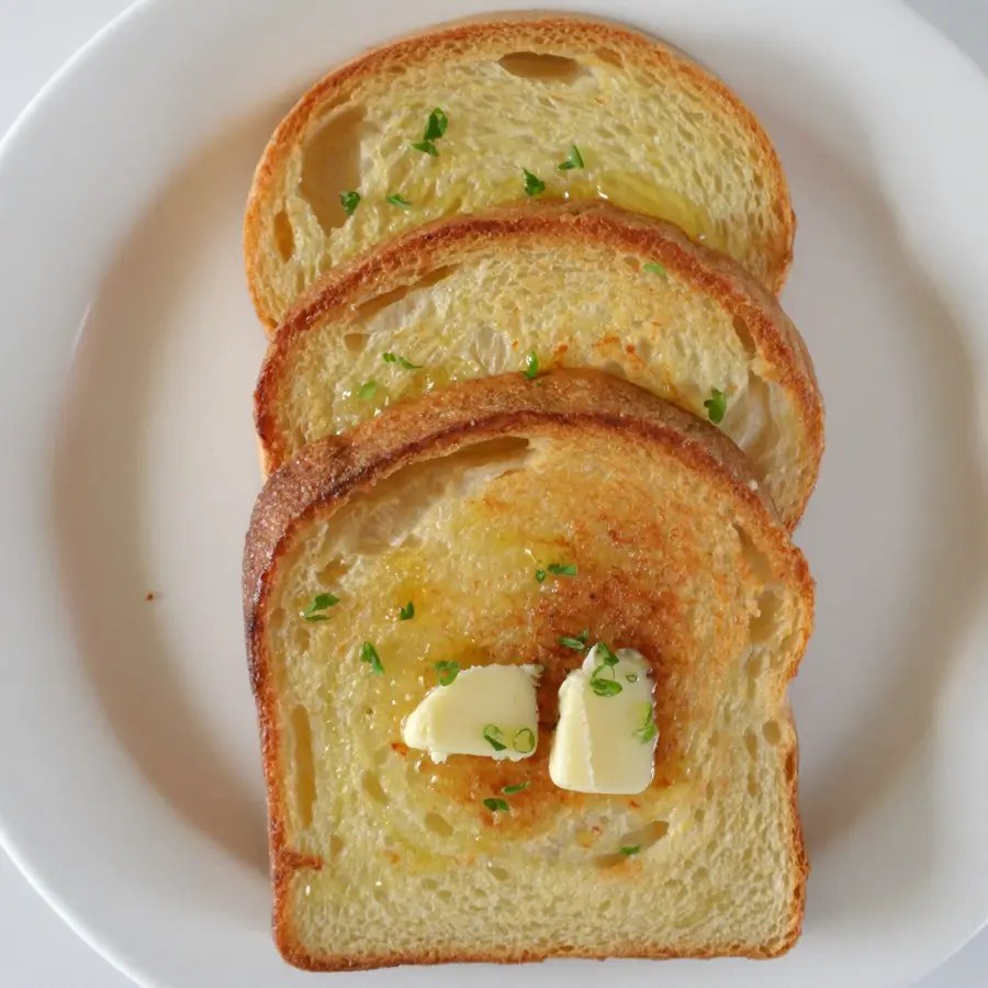 Garlic Toast (front view) – pure veg from Mohit Bakery