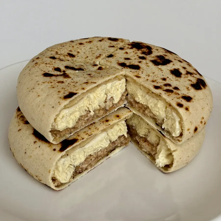 Grilled Paneer Kulcha (inside view) – pure veg from Mohit Bakery