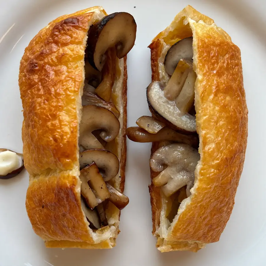 Mushroom Patty (top view) – pure veg from Mohit Bakery