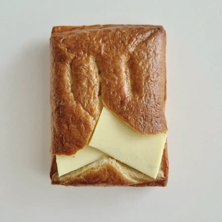 Puff Pastry (front view) – eggless pastry from Mohit Bakery