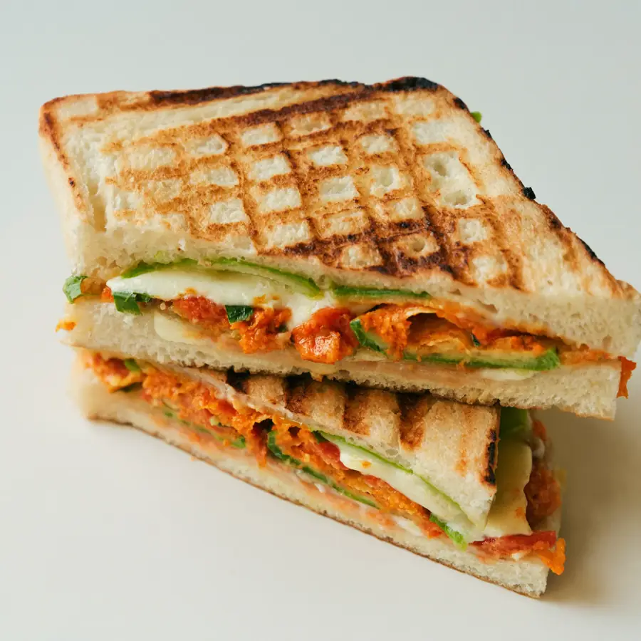 Tandoori Cheese Sandwich (inside view) – pure veg from Mohit Bakery