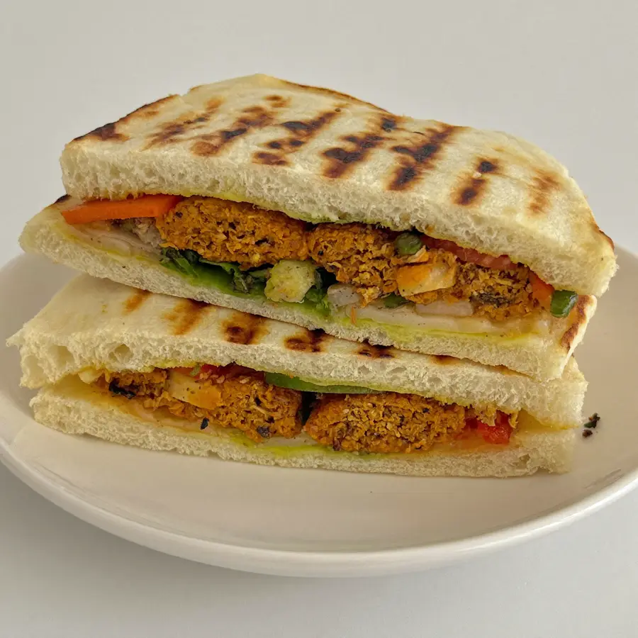 Tandoori Grilled Sandwich (inside view) – pure veg from Mohit Bakery
