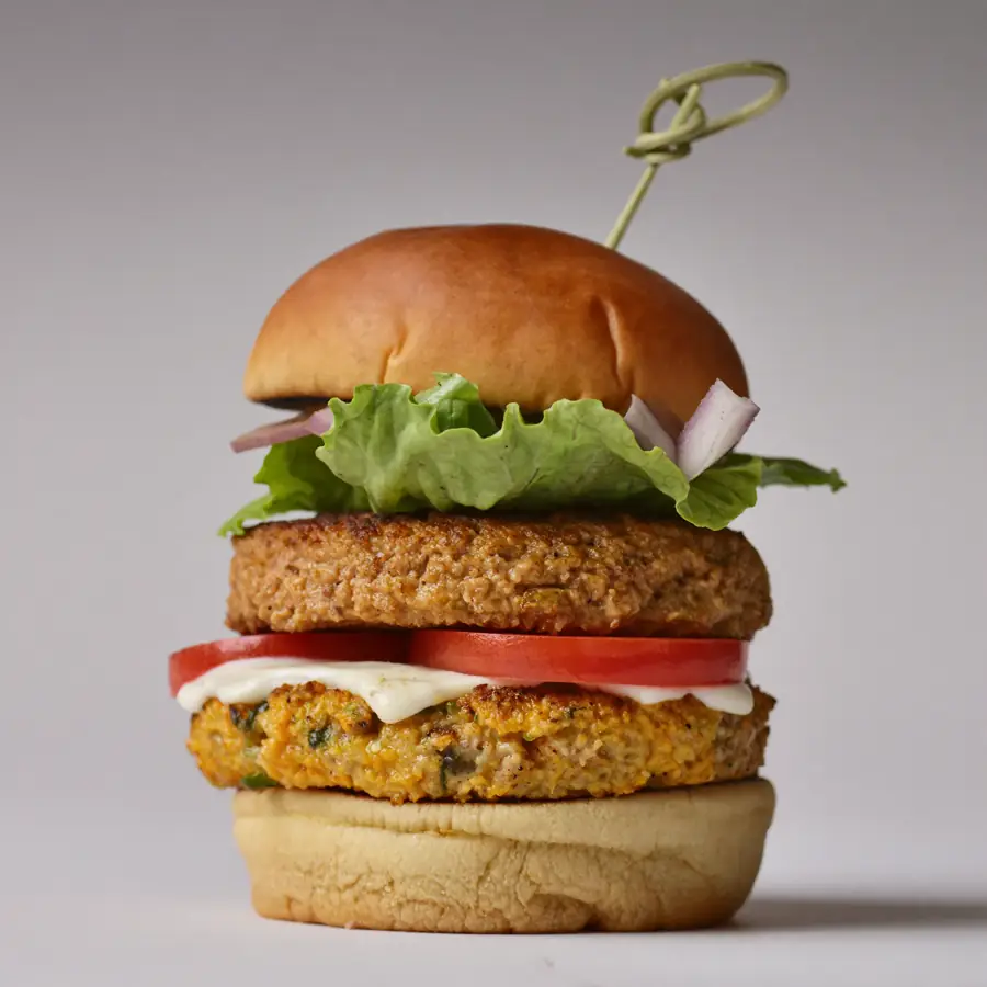 Veg Club Burger (front view) – pure veg from Mohit Bakery