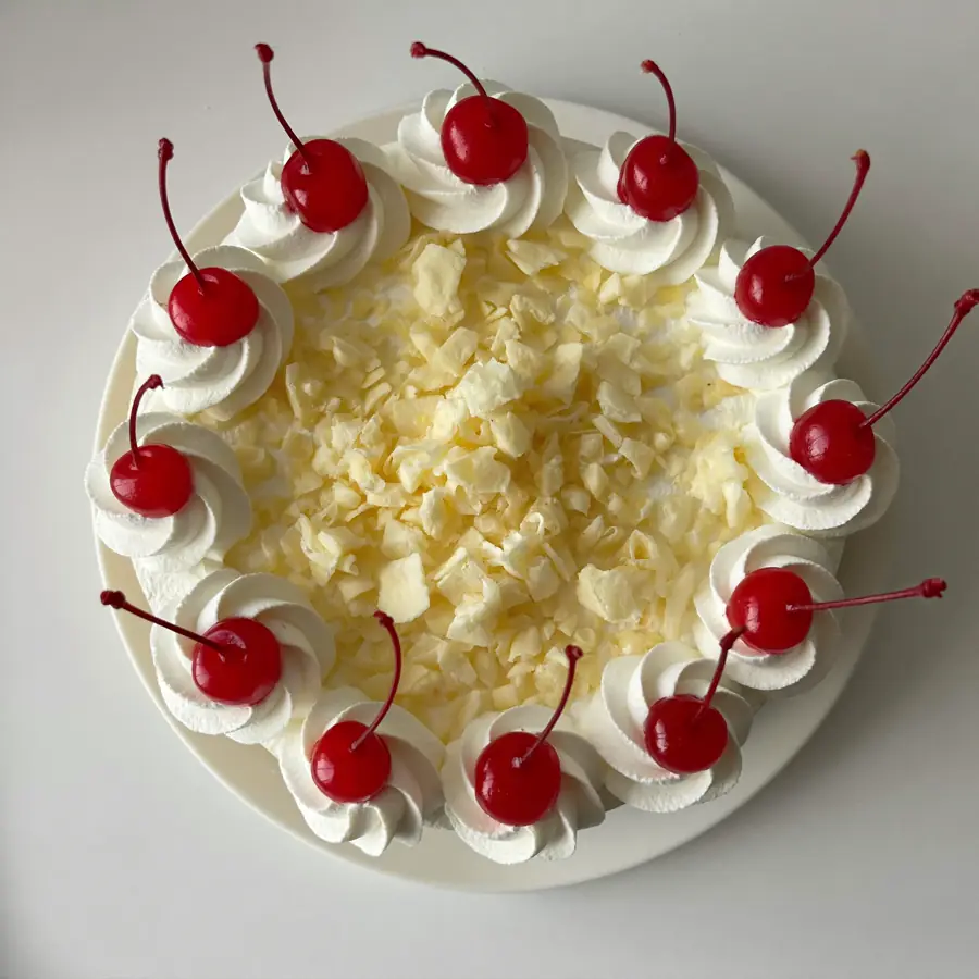 White Forest Cake (top view) – eggless cake from Mohit Bakery